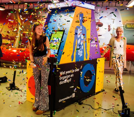 Bo (links) en Bernadette Haase bij de nieuwe Donorgame