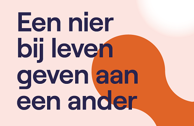 Hier staat een plaatje van de voorkant van de folder 'Een nier bij leven geven aan een ander'  die opent als je klikt op de afbeelding